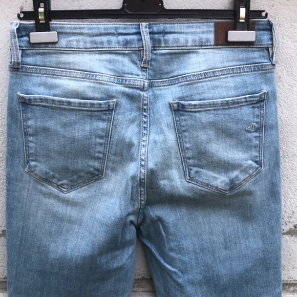 NWOT Hidden Mom Jeans - Picture 7 of 13